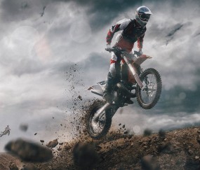 开云体育下载-赛道与球场，当F1揭幕战之夜遇见布克的制胜时刻