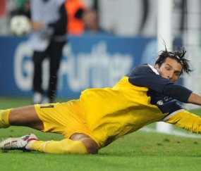 开云体育登录-从帕尔默爆发到安哥拉式击溃，足球战术中的唯一性胜利