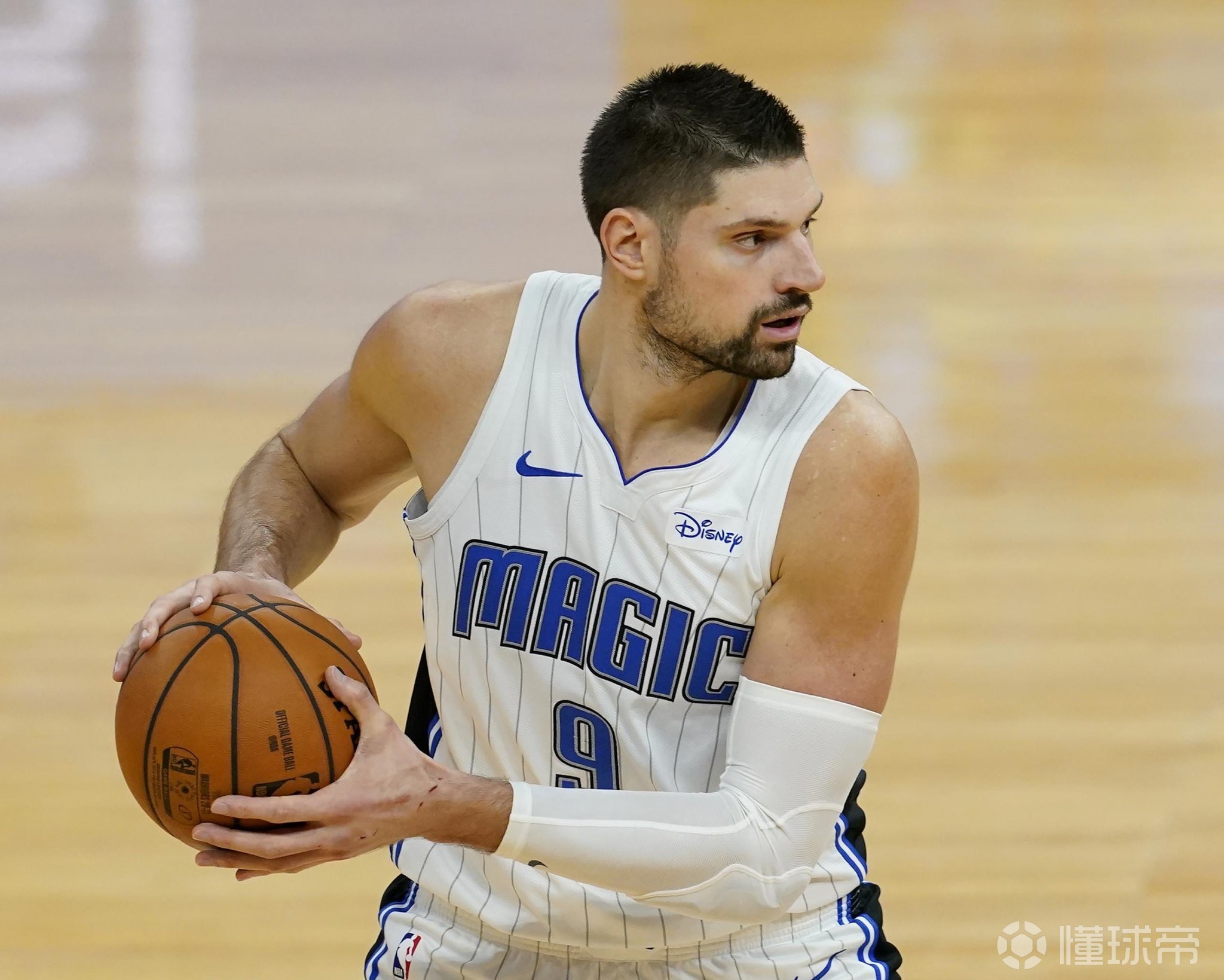 魔术鏖战爵士，武切维奇刷新纪录