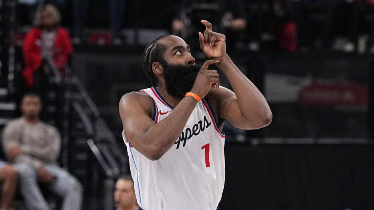 四川队横扫太阳,哈登高光表现 四川队横扫太阳,哈登高光表现