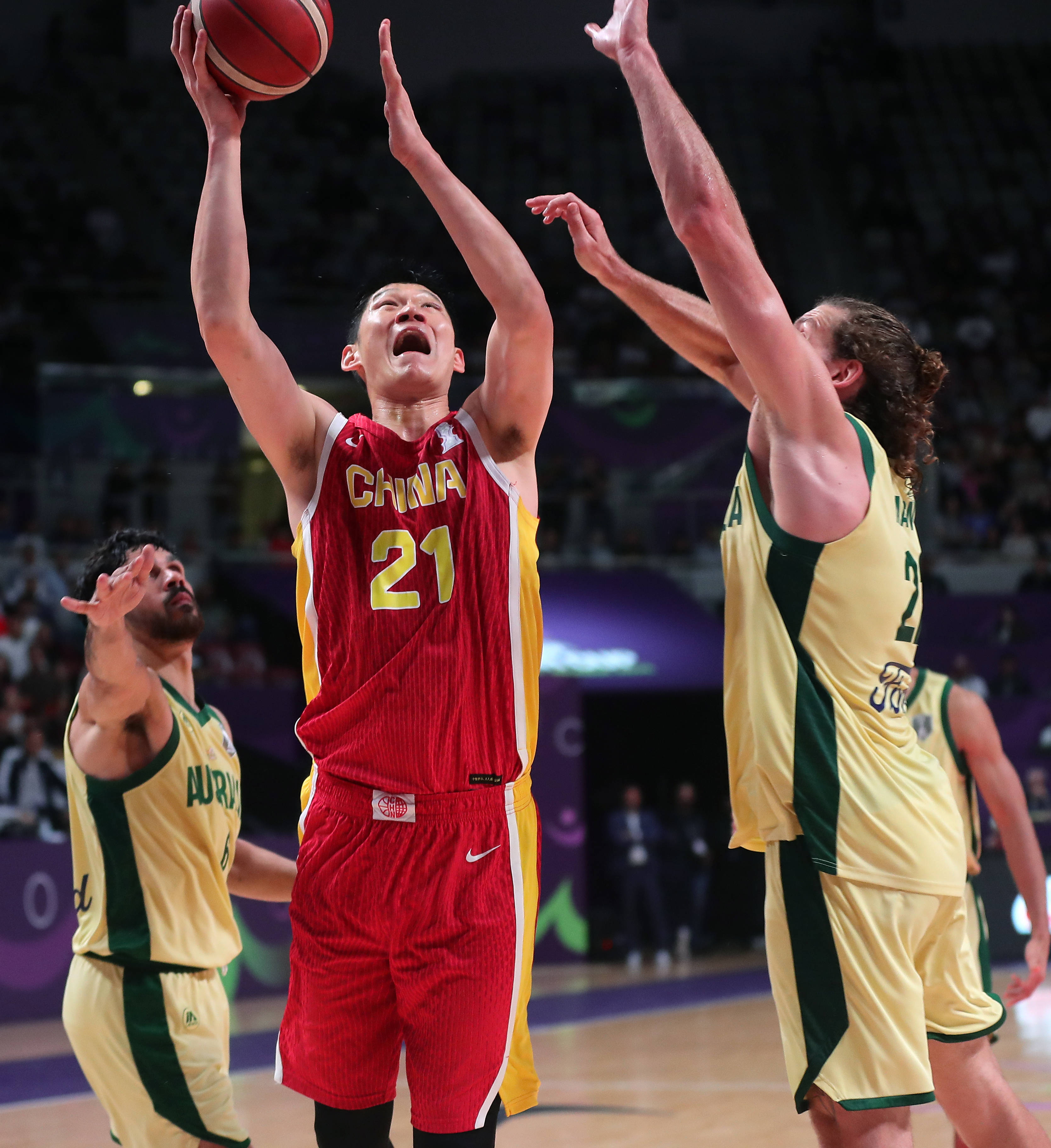 亚洲球员引领美国篮球职业化发展 亚洲球员引领美国篮球职业化发展