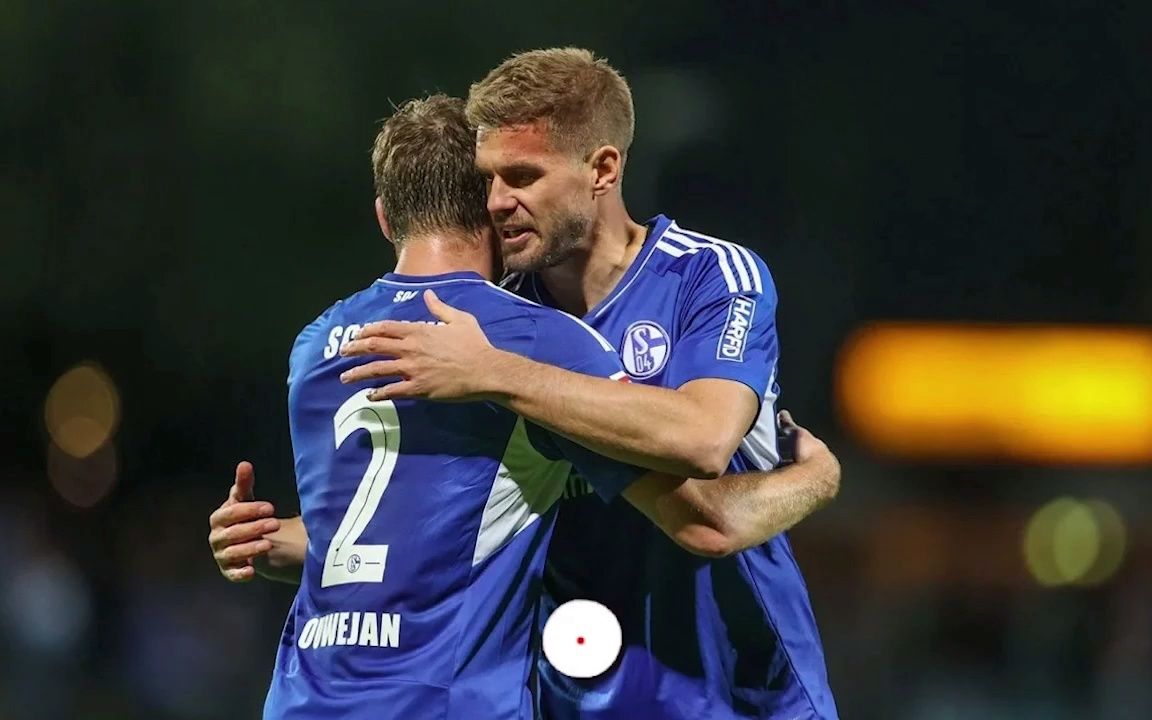 RB莱比锡在比赛中战平对手,状态一般 RB莱比锡在比赛中战平对手,状态一般